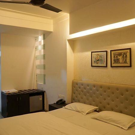 ناغبور Hotel Paradise المظهر الخارجي الصورة